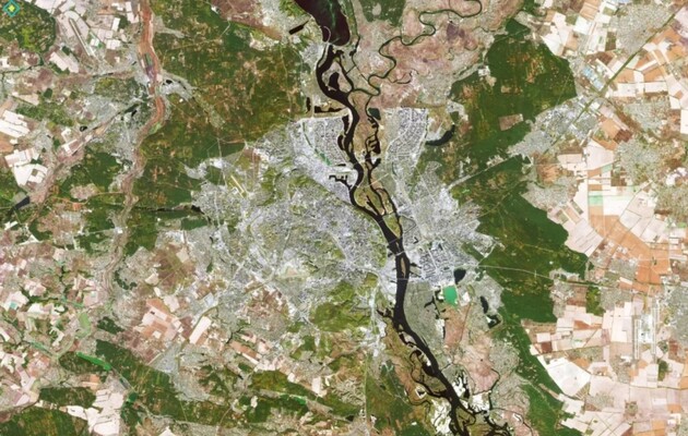 Європейське космічне агентство показало знімок Києва з космосу 