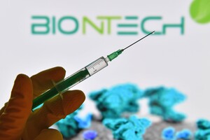 У Швейцарії дали добро вакцині від коронавірусу Pfizer/BioNTech 