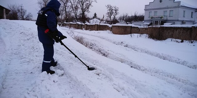 Гуманітарний розмінування Донбасу триває