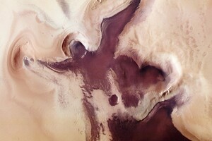 ESA показало снимок «ангела» на Марсе