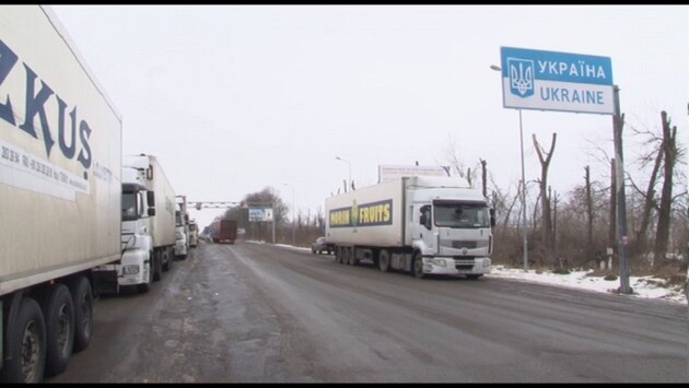 В очередях на румынской границе застряли более сотни грузовиков