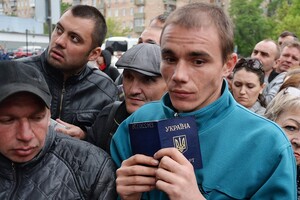 Опрос: Заробитчане из Украины останутся на праздники в Польше 