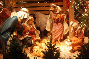 Католики, протестанты и часть православных празднуют Рождество
