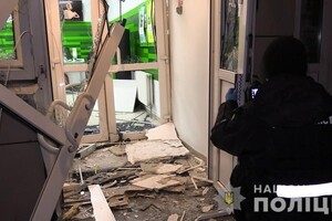 В Киеве подорвали отделение «Приватбанка»