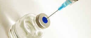 В странах ЕС начинают массовую вакцинацию от коронавируса