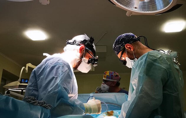 Во Львове медики впервые провели трансплантацию печени 