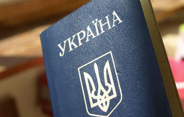Україні потрібне подвійне громадянство, але не з державою-агресором – Кулеба