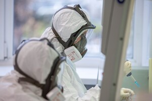По Україні одночасно циркулюють п'ять штамів коронавірусу 