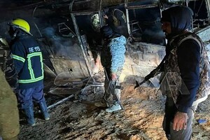 Террористы напали на пассажирский автобус в Сирии: 25 погибших