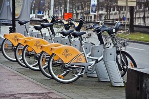 Франція запровадила обов’язкову реєстрацію велотранспорту