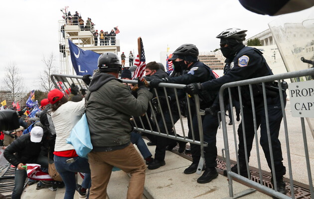 Під час протестів у Вашингтоні правоохоронці затримали щонайменше 20 осіб 