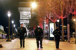 У Франції посилюють карантин 