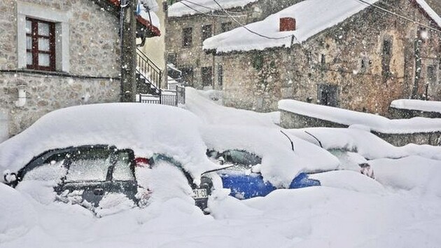 В Іспанії в сніговій бурі загинули люди 