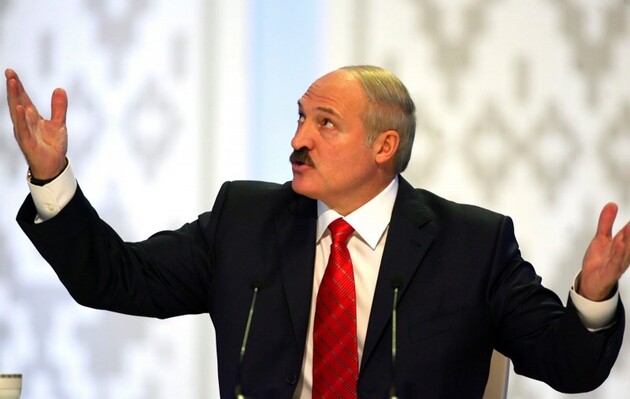 Лукашенко розповів пропагандистам про готовність відновлення стосунків з Україною
