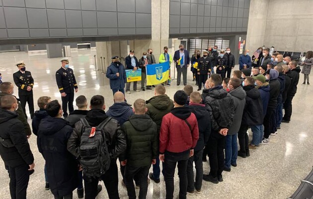  Українські екіпажі пройдуть курс навчання на катерах, які США передадуть ВСМС ВСУ