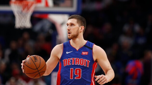 Команда Михайлюка уступила