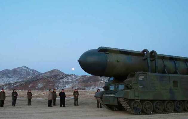 Северная Корея представила новую баллистическую ракету для подлодок Pukguksong-5