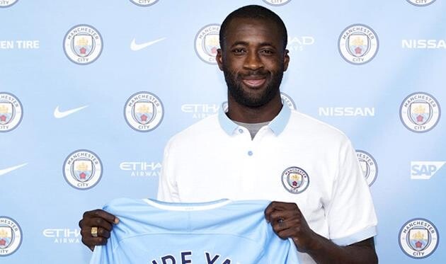 Туре також 8 років провів в "Манчестер Сіті "