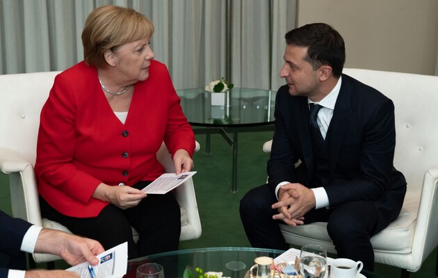 Зеленський та Меркель обговорили координацію дій щодо врегулювання ситуації в Донбасі