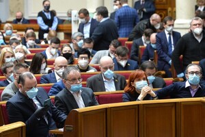 Разумков пояснив, чому депутатів не штрафують за відсутність масок 