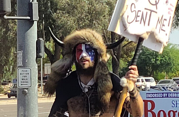  Прокурори досліджують заяви Джейка Анджелі