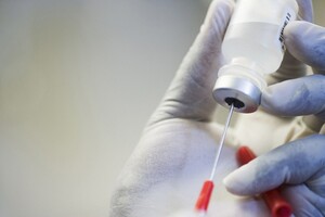 У Росії заявили про 100-відсоткову ефективність вакцини «ЕпіВакКорона» 