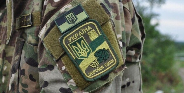 У Донбасі снайпер окупантів убив українського військового 
