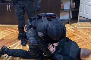 На Харківщині затримали підполковника поліції 