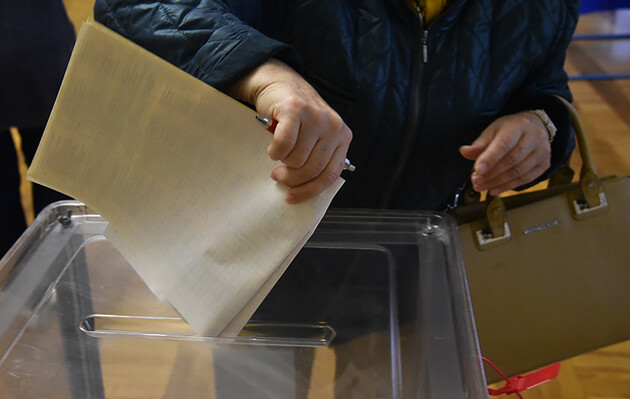 На повторных выборах мэра Конотопа явка на 13:00 превысила 14% – движение 