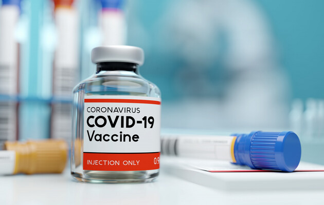 Moderna розробить нову вакцину від двох мутованих штамів коронавірусу
