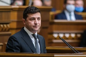 Зеленський відкликав з Ради законопроект про припинення повноважень суддів КСУ