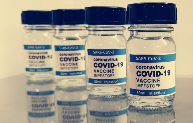 У «британському» штамі COVID-19 знайшли мутацію проти якої вакцини можуть бути менш ефективними — CNN