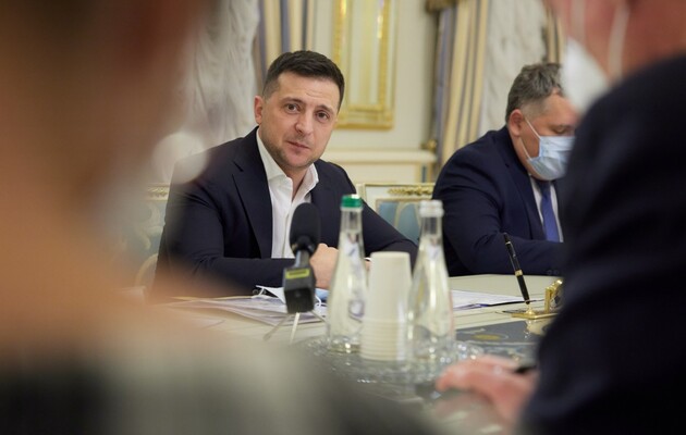 Зеленський пояснив послам G7 необхідність блокування каналів Медведчука 