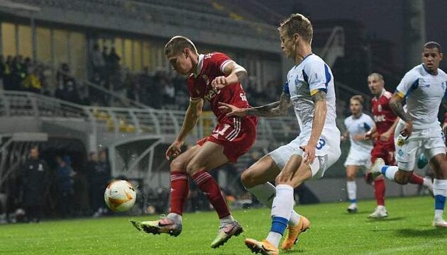 "Динамо" расписало результативную ничью