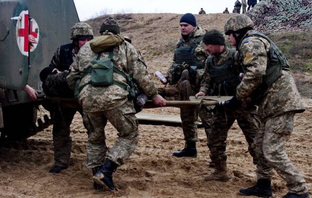 Оккупанты накрыли минометным огнем позиции ВСУ на Донетчине и ранили украинского бойца