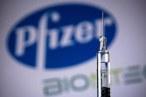 Pfizer все еще ведет переговоры о регистрации вакцины в Украине