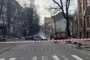 У центрі Києва виявлено підозрілий предмет 
