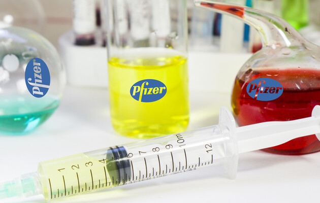 Pfizer планує вдвічі скоротити час виробництва COVID-вакцини
