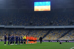 Стало известно, когда украинские болельщики смогут вернуться на футбольные стадионы