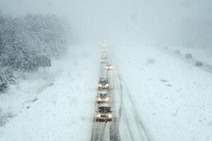 В Україні очікується негода, деякі області попередили про значний снігопад