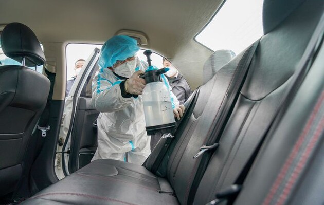 Эксперты ВОЗ не отбросили ни одной версии происхождения коронавируса