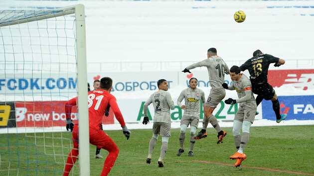 "Шахтар" і "Колос" голів не забивали