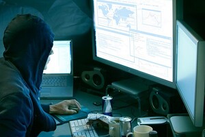 Российских хакеров подозревают в атаках на энергетические и оборонные компании Франции