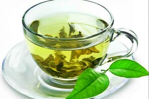 Зелений чай виявився здатний змусити ракові клітини самознищитися 