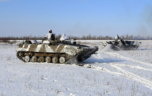 Боевики в Донбассе четыре раза нарушили режим тишины, украинские бойцы открывали огонь в ответ