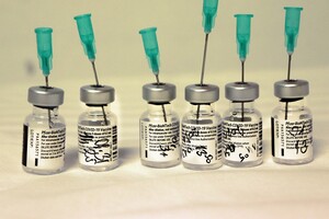Генсек ООН предложил странам “Большой двадцатки” координировать мировую вакцинацию от ковида