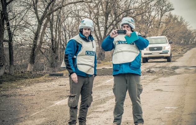 Российские оккупанты продолжают блокировать работу наблюдателей ОБСЕ