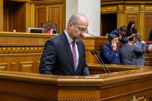 Прем'єр спростував інформацію про штрафи за відкриття вогню у відповідь на російські провокації в Донбасі 