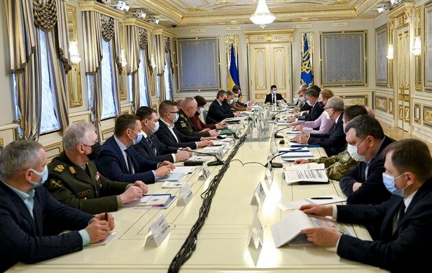 Санкції проти Медведчука і Ко. підтримали всі учасники засідання РНБО - ZN.UA 