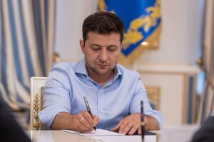 Зеленский создал ряд новых ВГА в Донбассе